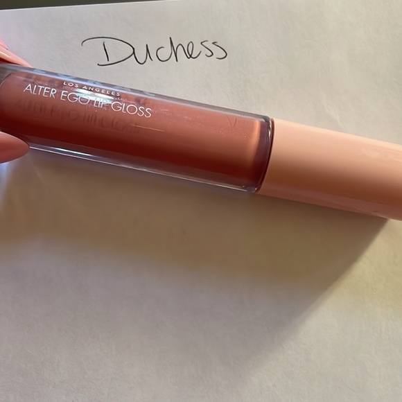Individual LORAC Highly Pigmented Lip Gloss - Picture 3 of 8
